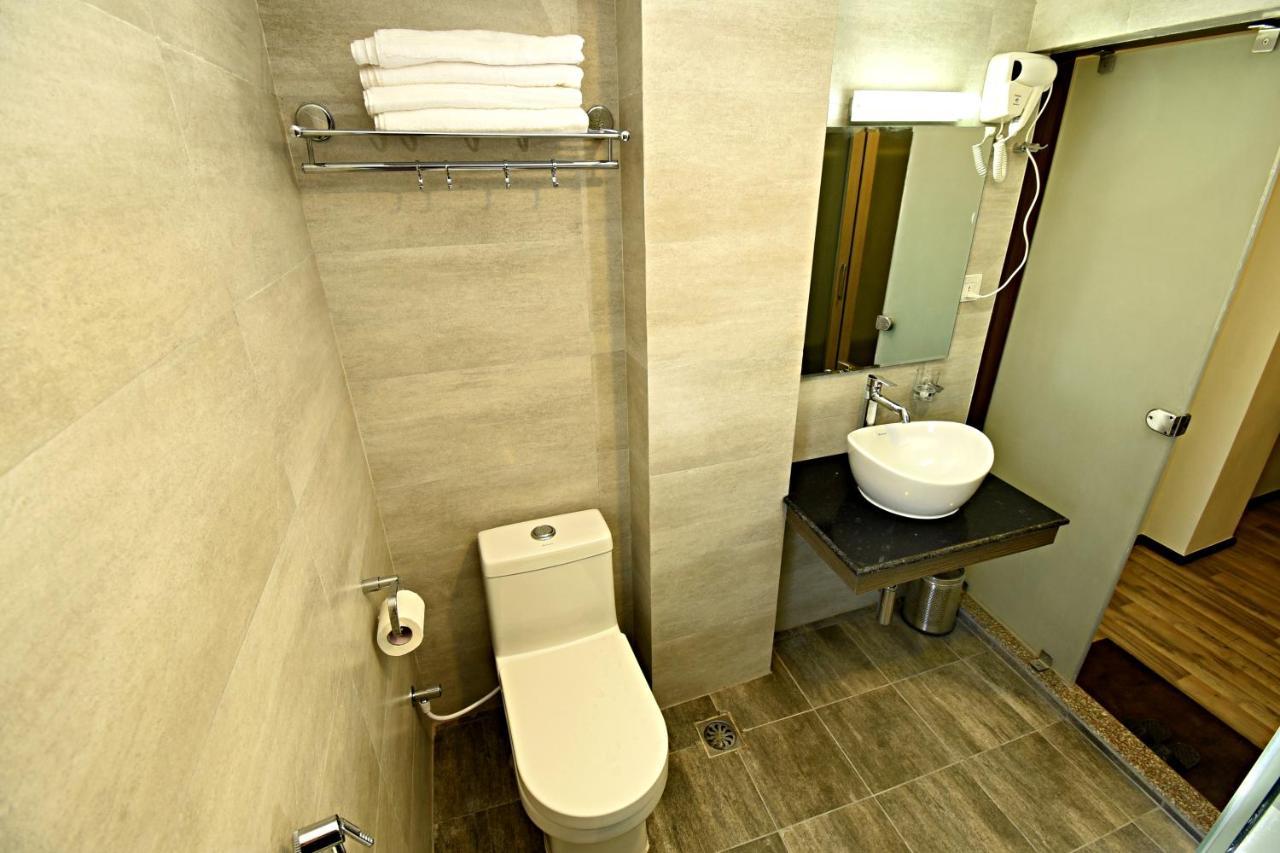 קטמנדו The Milestone Hotel מראה חיצוני תמונה