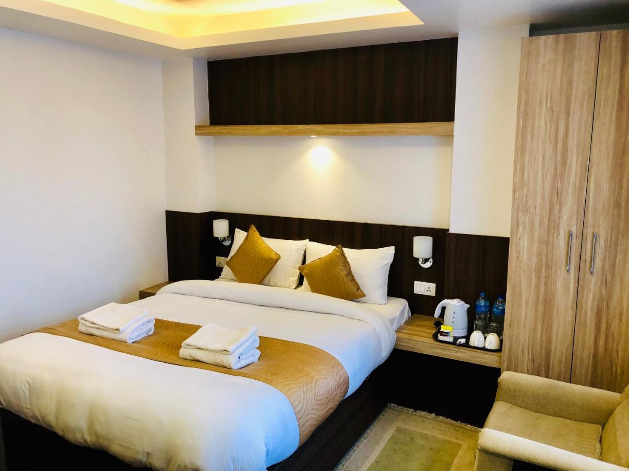קטמנדו The Milestone Hotel מראה חיצוני תמונה