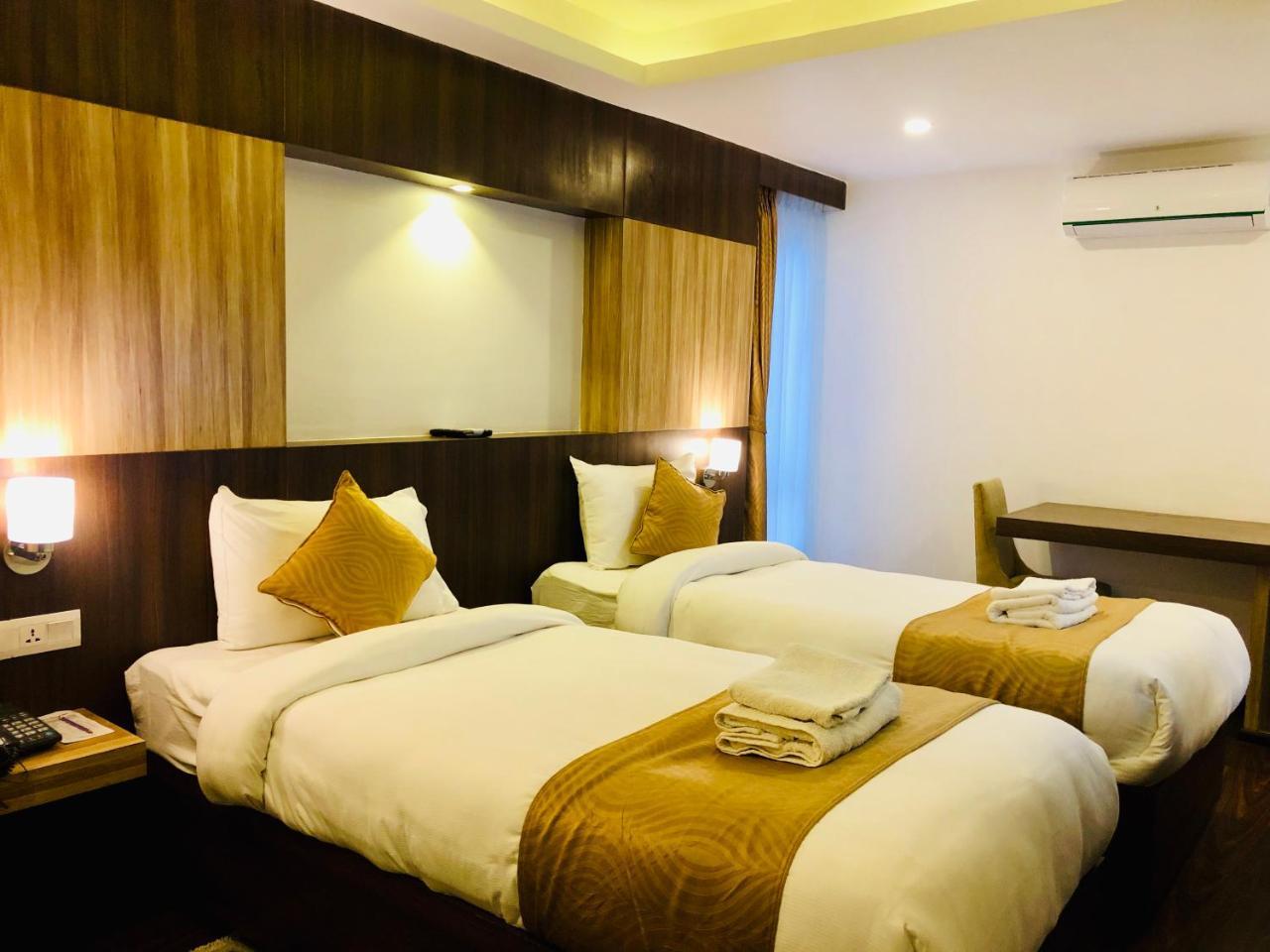 קטמנדו The Milestone Hotel מראה חיצוני תמונה