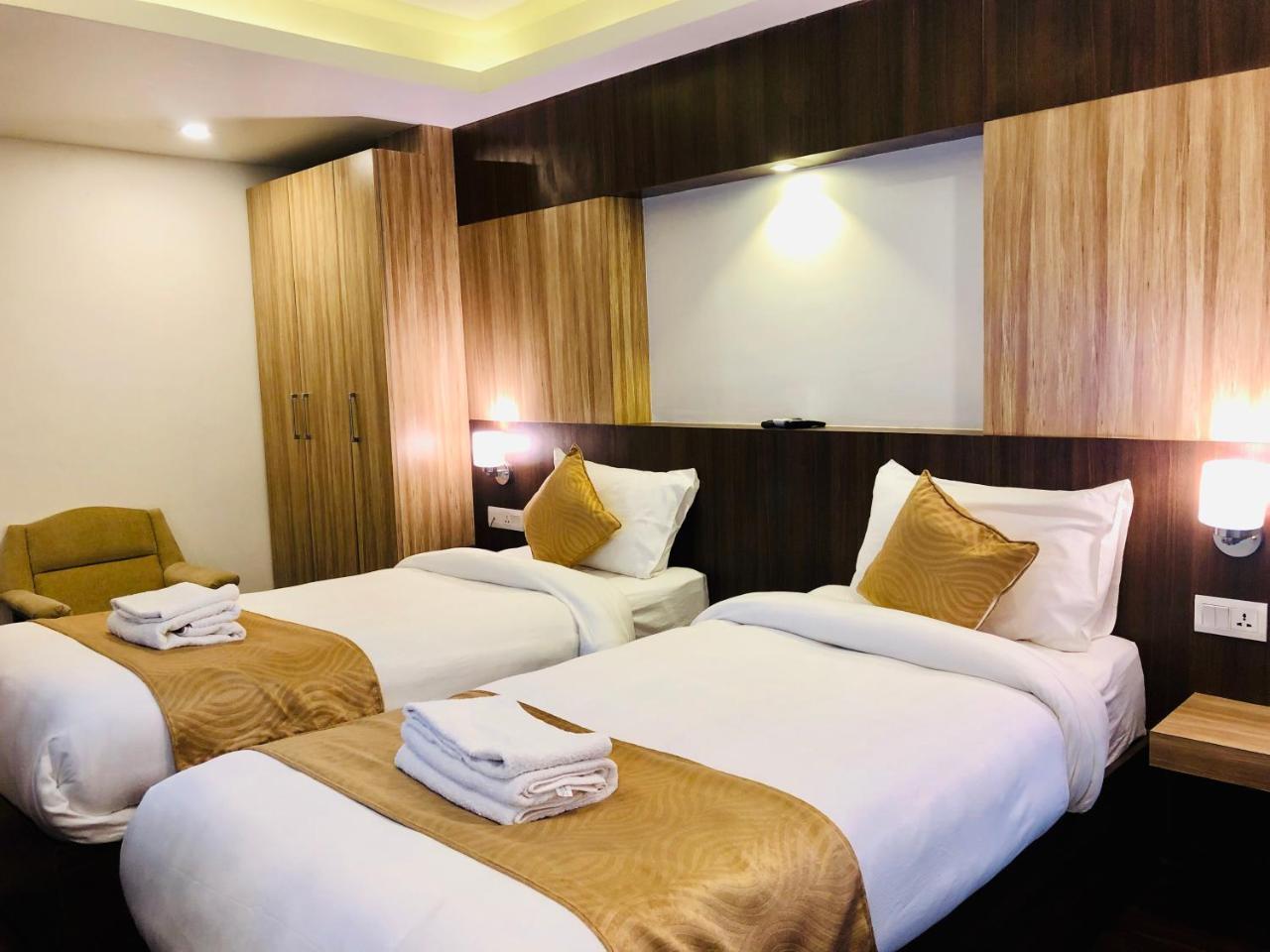 קטמנדו The Milestone Hotel מראה חיצוני תמונה