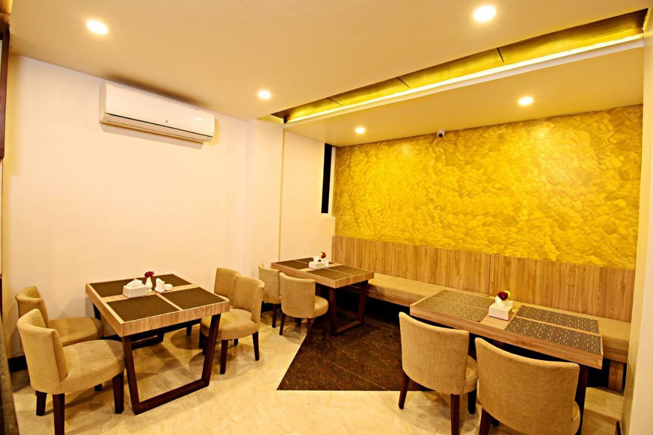קטמנדו The Milestone Hotel מראה חיצוני תמונה